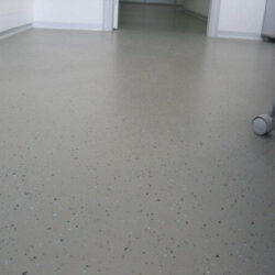 Наливные полы для офисных и многоэтажных зданий