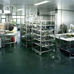 Полы для рыбной промышленности